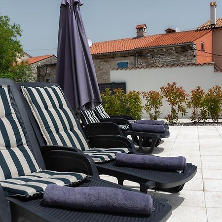 Holiday Home Volta Rakalj Exterior foto